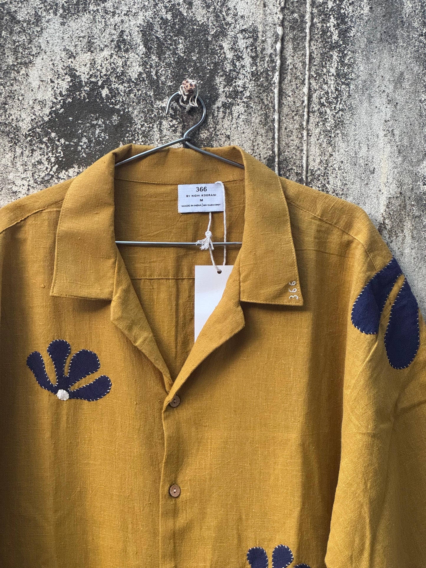 Patch & Petal Unisex Shirt