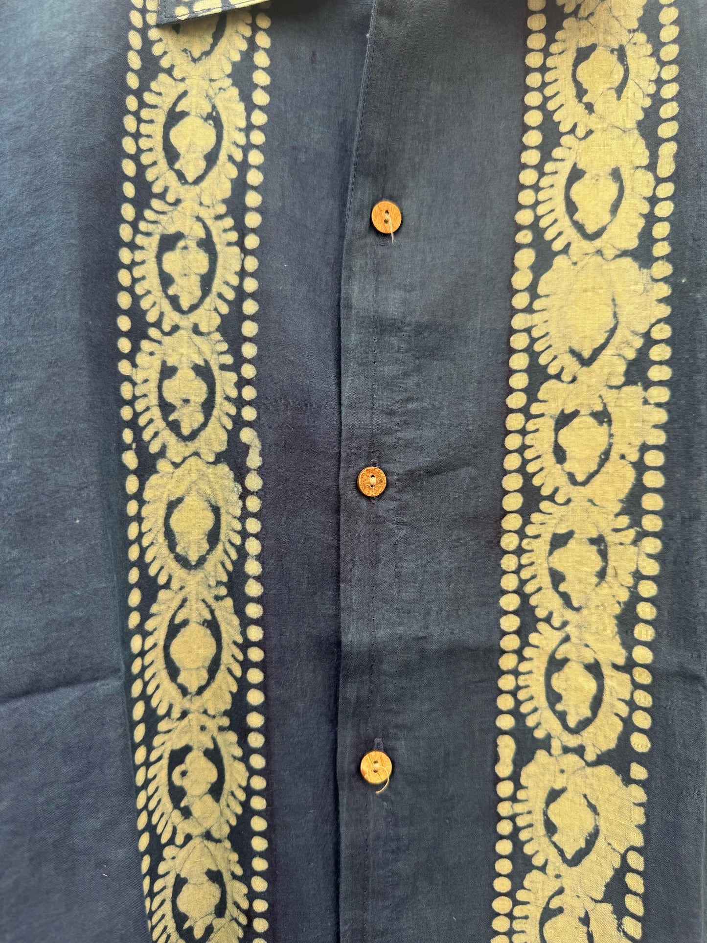Indigo Border Bela Block Unisex shirt